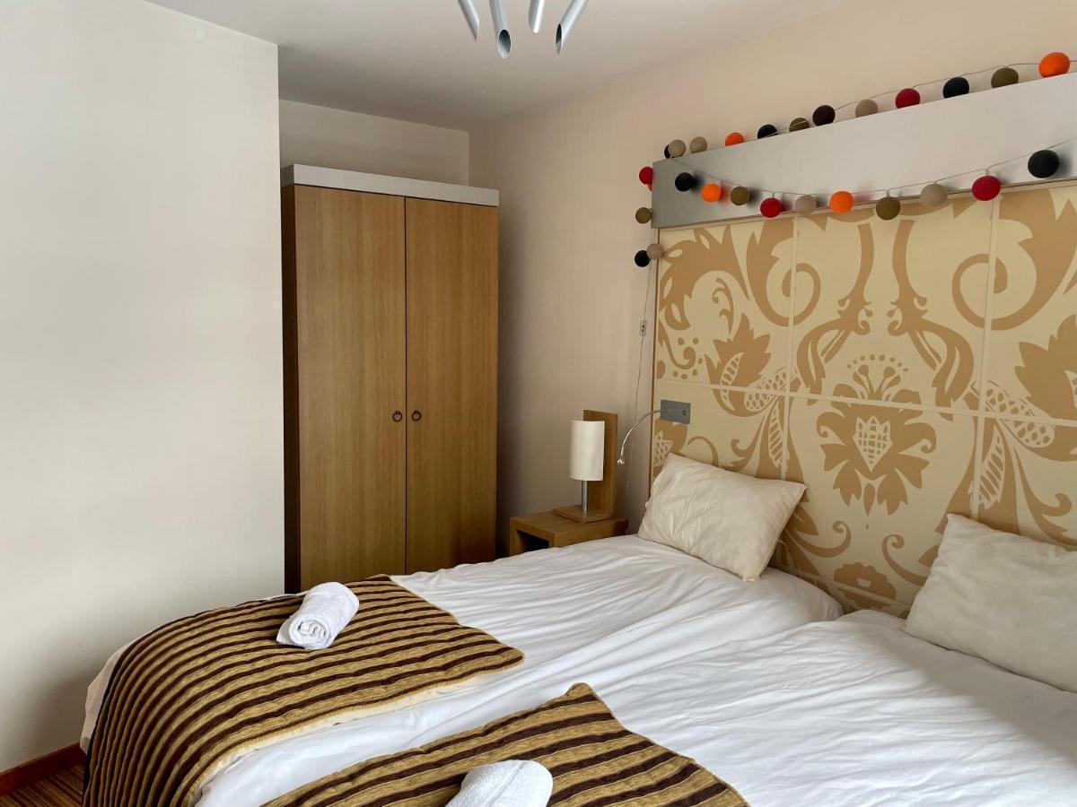 Confort Et Espace Pour Cet Appartement Duplex De 100 M2 Avec Grand Sejour Expose Sud Avec Cheminee, 4 Chambres , Acces Direct Aux Pistes De Ski Et Au Golf Dans La Residence Edenarc Avec Piscine, Jacuzzi Et Spa Bourg-Saint-Maurice Exterior photo